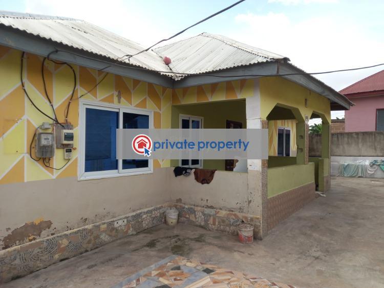 6 bedroom House For Sale &nbsp;adubinsu Atimatim Road. Kumasi Metropolitan Ashanti - 7