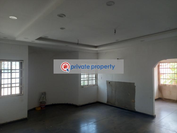 6 bedroom House For Sale &nbsp;near Sofoline. Kumasi Metropolitan Ashanti - 24