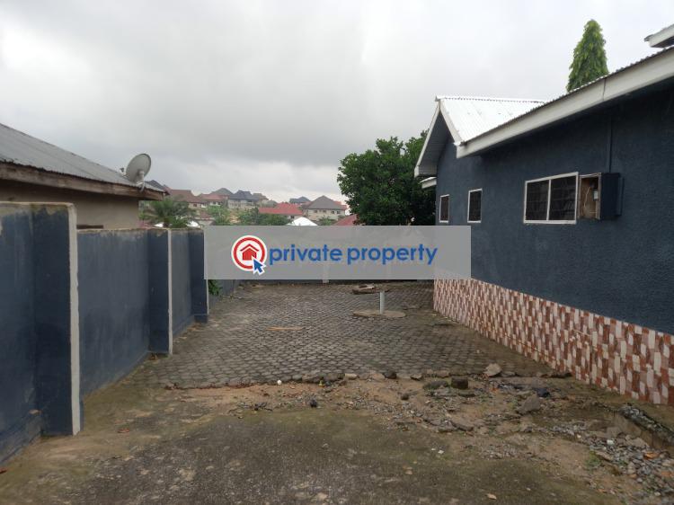 6 bedroom House For Sale &nbsp;meduma New Site. Kumasi Metropolitan Ashanti - 8