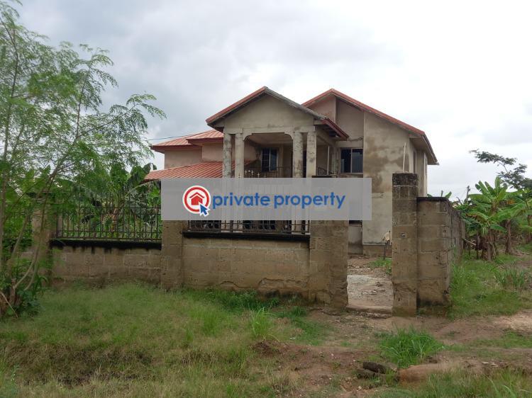 6 bedroom House For Sale &nbsp;akropong On Abuakwa Road. Kumasi Metropolitan Ashanti - 0