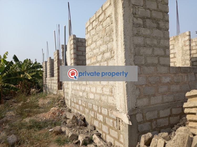 6 bedroom House For Sale asenua After Anwiaa Meduma. Kumasi ...