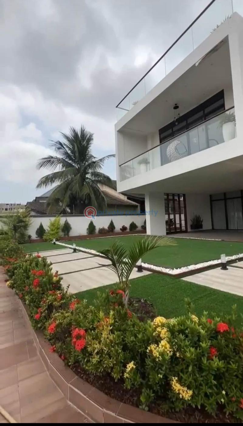 6 bedroom Detached Duplex For Sale East Legon Hills Accra - 1