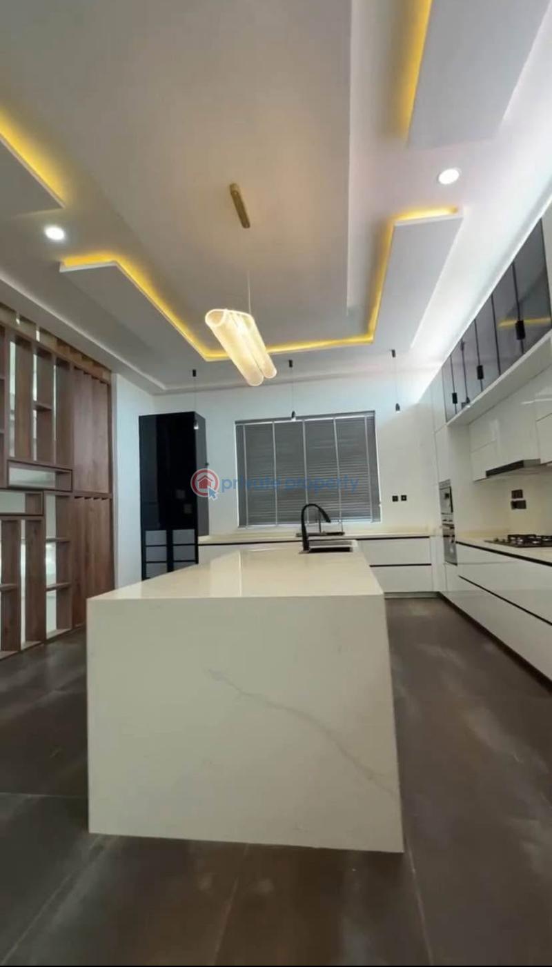 6 bedroom Detached Duplex For Sale East Legon Hills Accra - 7