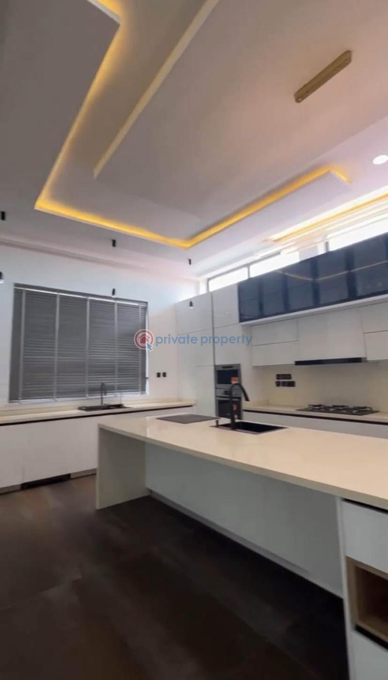 6 bedroom Detached Duplex For Sale East Legon Hills Accra - 9
