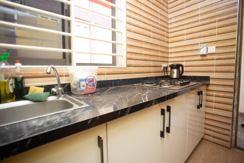 9 bedroom Block of Flats For Sale Adenta Adenta Municipal Accra - 2