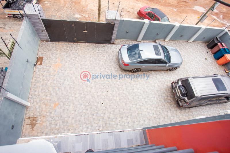 9 bedroom Block of Flats For Sale Adenta Adenta Municipal Accra - 4