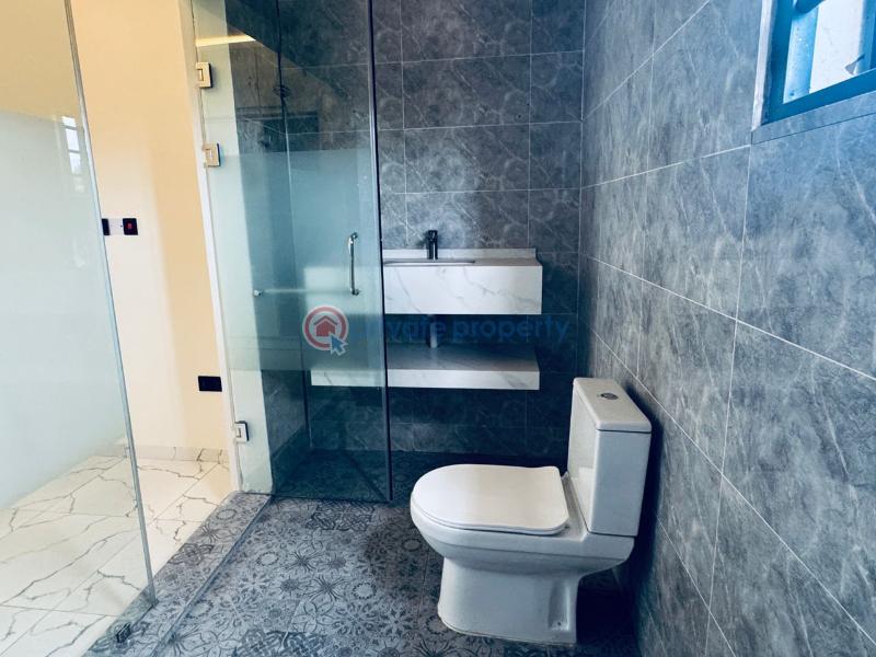 3 bedroom House For Sale Community 1 Lakeside Estates. Adenta Municipal Accra - 13