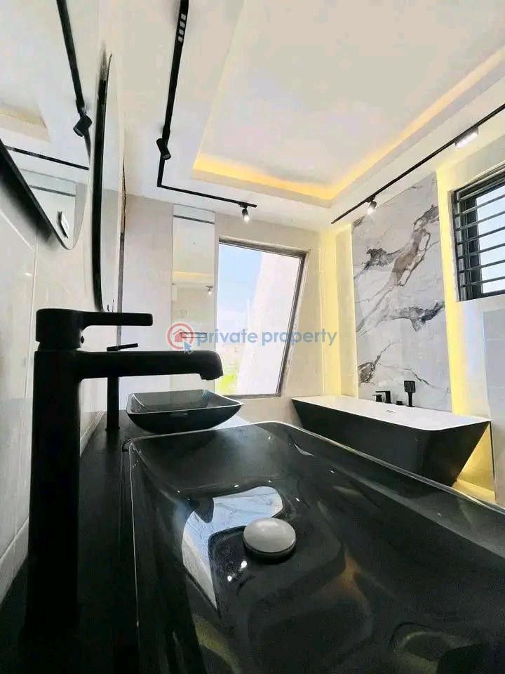 3 bedroom House For Sale Adjiringanor East Legon Accra - 3