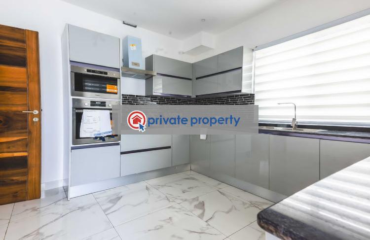 4 bedroom Townhouse For Sale &nbsp;sakumono Tema Accra - 16