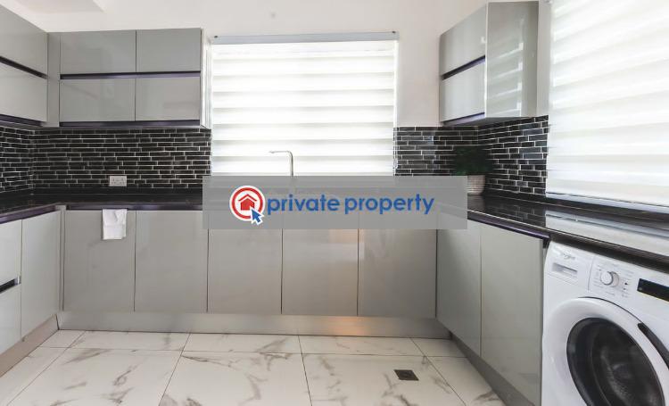 4 bedroom Townhouse For Sale &nbsp;sakumono Tema Accra - 4