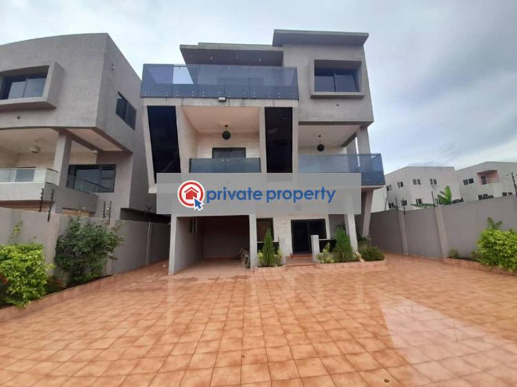 6 bedroom House For Sale airport Hill East Airport Airport Residential