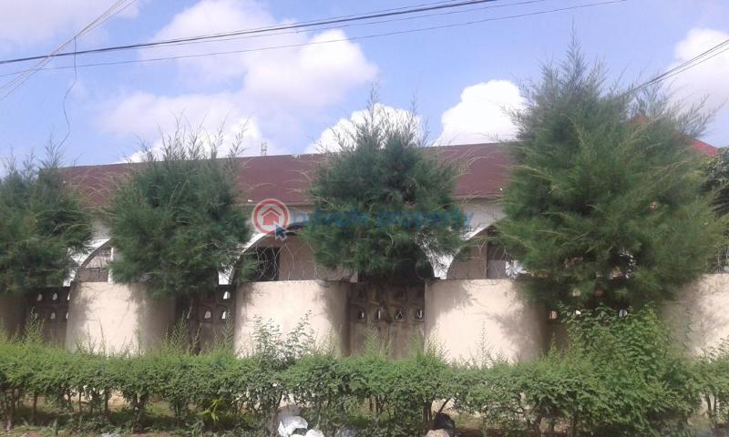6 bedroom House For Sale Achimota Accra - 1