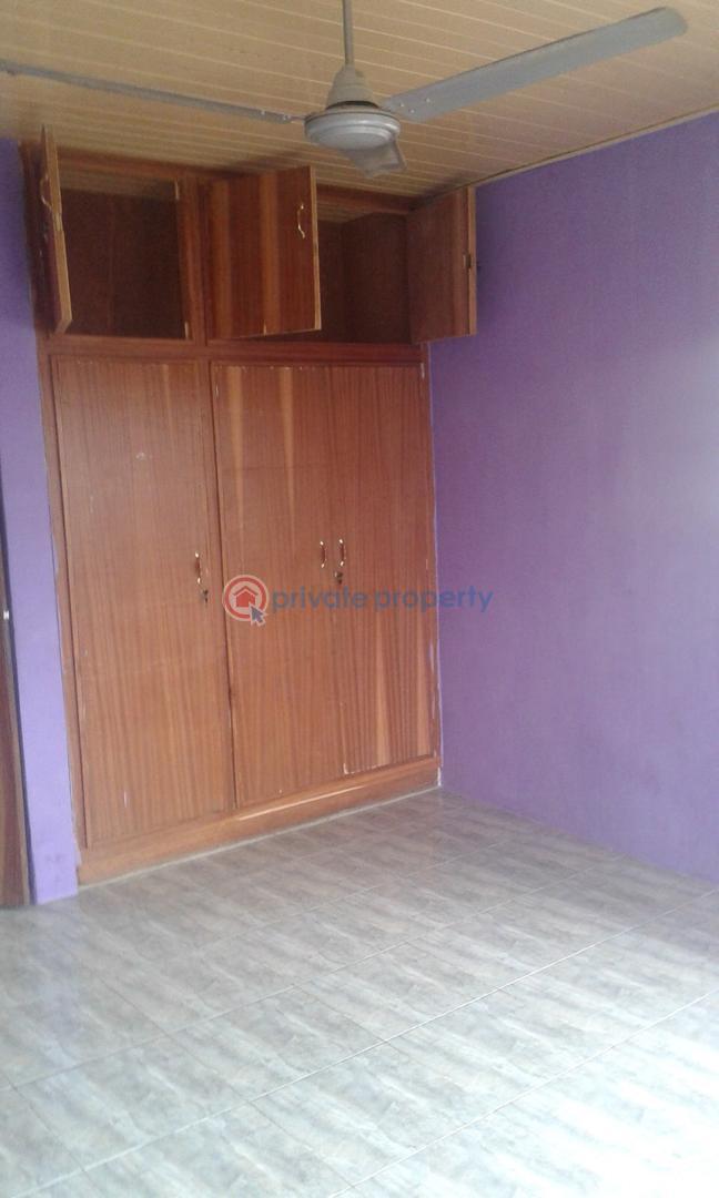 6 bedroom House For Sale Achimota Accra - 5