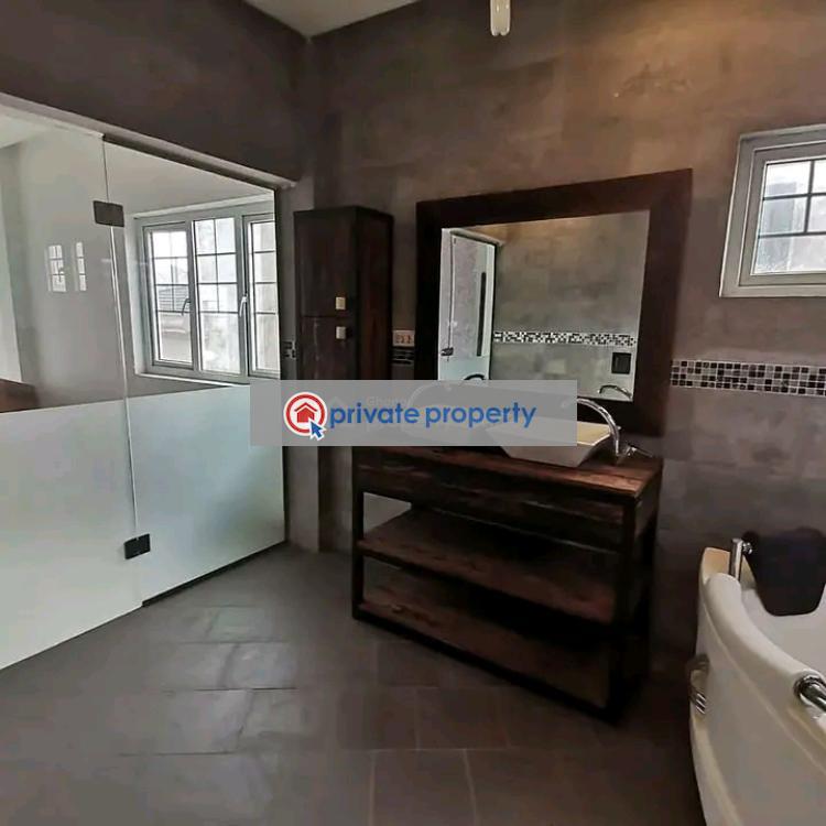 6 bedroom Townhouse For Sale &nbsp;east Airport Airport Residential Area Accra - 5