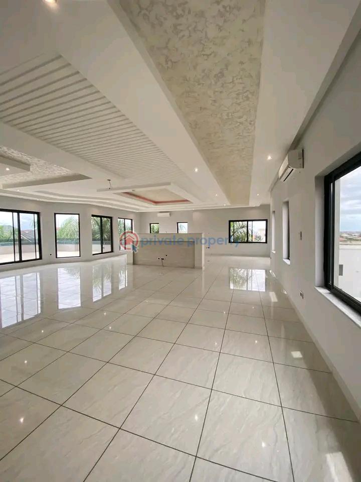 6 bedroom House For Sale East Legon Accra - 2