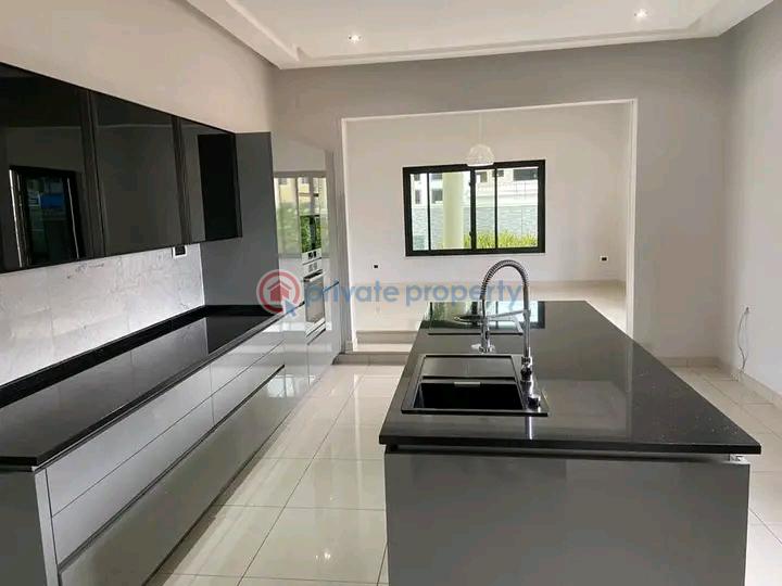 6 bedroom House For Sale East Legon Accra - 6