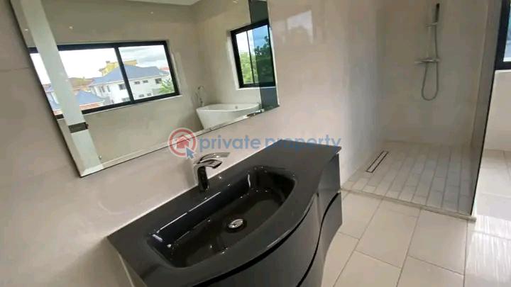 6 bedroom House For Sale East Legon Accra - 5