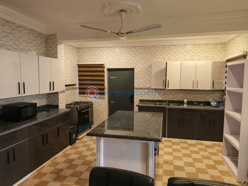 6 bedroom House For Sale Tseaddo Bushroad Rasta- Bush Road Tse Addo Accra - 4