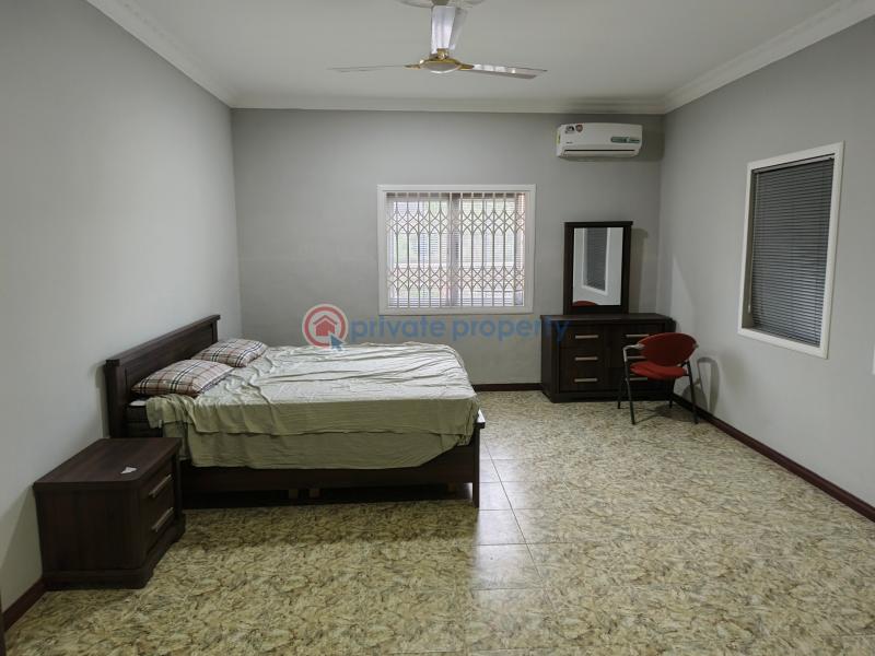 6 bedroom House For Sale Tseaddo Bushroad Rasta- Bush Road Tse Addo Accra - 3