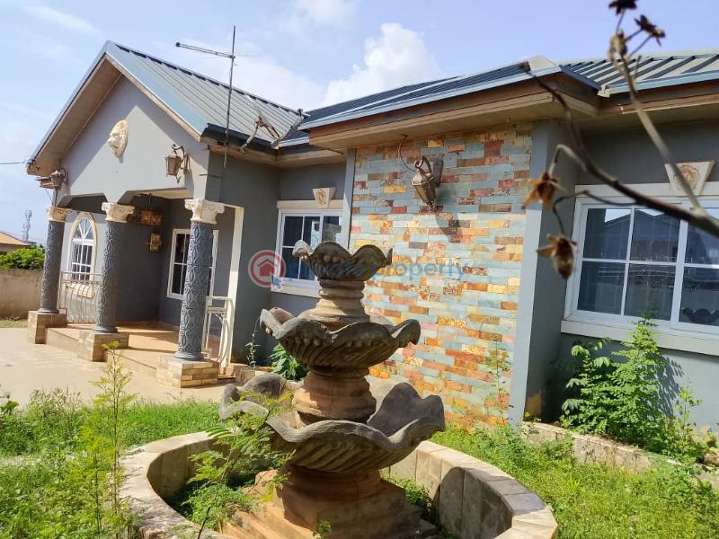 6 bedroom Detached Duplex For Sale Agape Ablekuma Ghana Accra Metropolitan  - 0