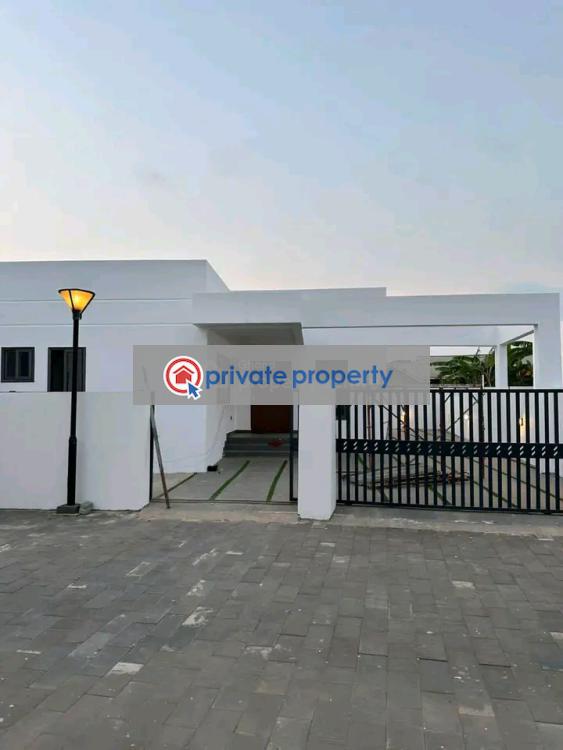 3 bedroom Townhouse For Sale &nbsp;baatsona Estate Spintex Accra - 2