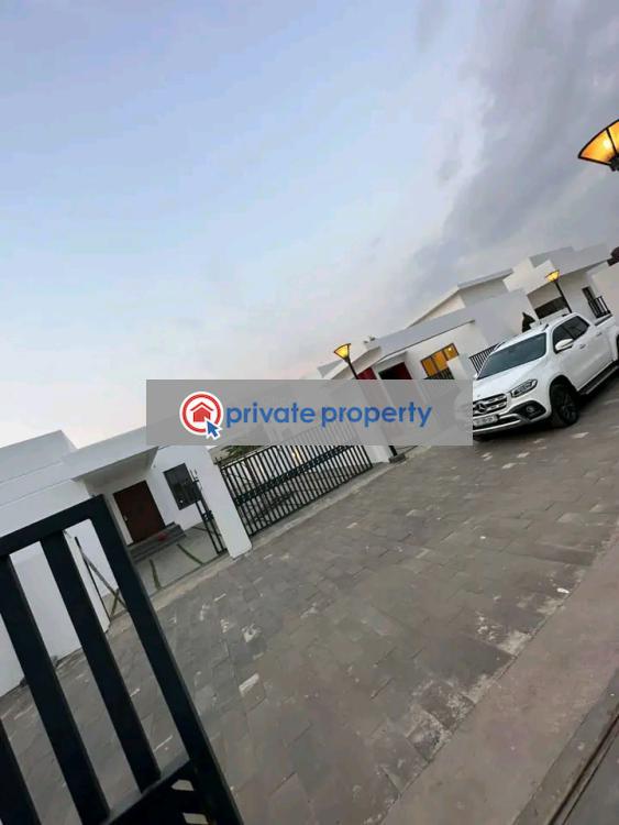 3 bedroom Townhouse For Sale &nbsp;baatsona Estate Spintex Accra - 3