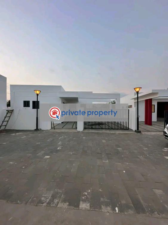 3 bedroom Townhouse For Sale &nbsp;baatsona Estate Spintex Accra - 4