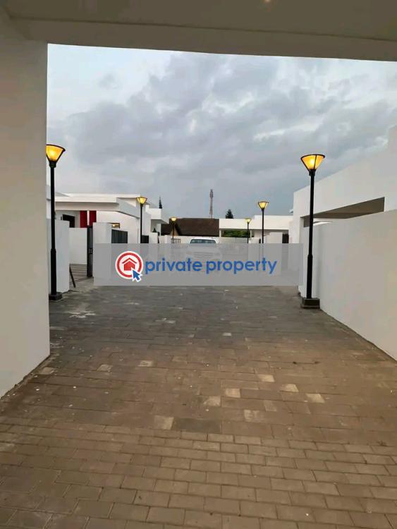 3 bedroom Townhouse For Sale &nbsp;baatsona Estate Spintex Accra - 5