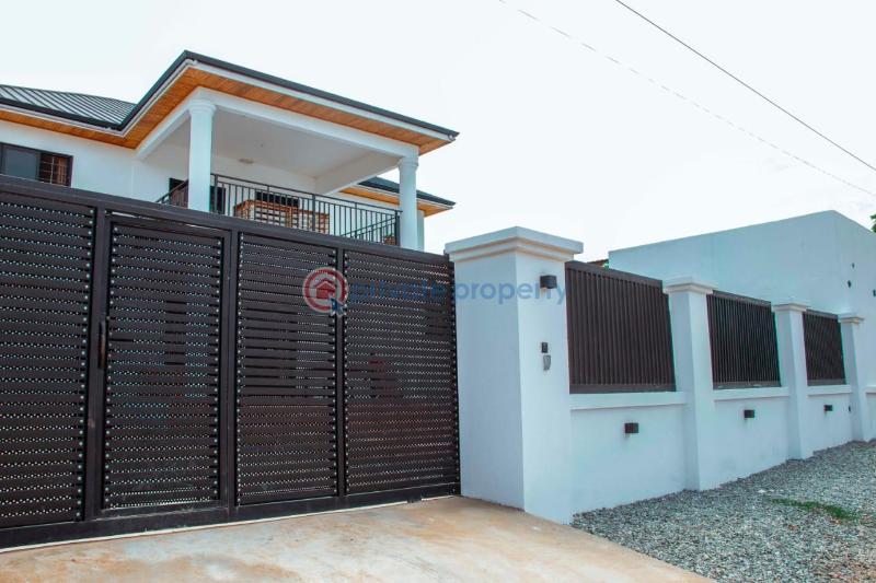 7 bedroom House For Sale McCarthy Hill Ga South Municipal Accra - 21