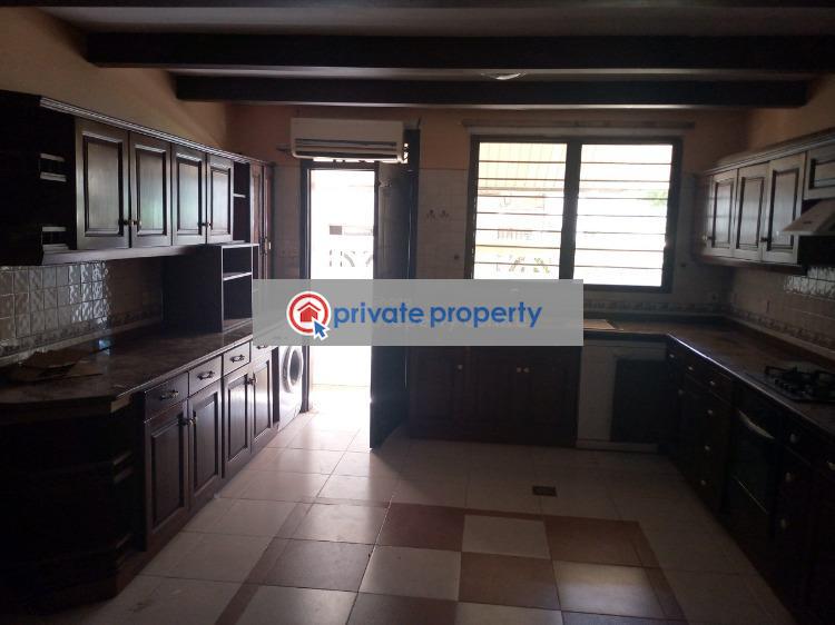 7 bedroom House For Sale &nbsp;tema Community18 Tema Accra - 7