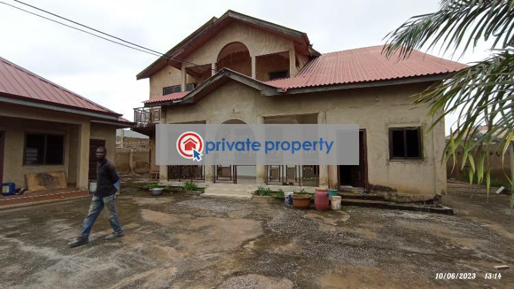 7 bedroom House For Sale &nbsp;ablekuma Ga Central Municipal Accra - 6