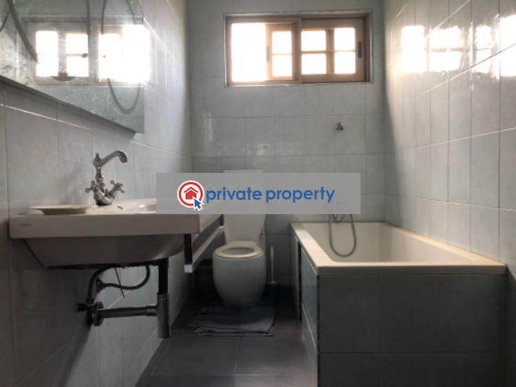 7 bedroom Detached Duplex For Sale &nbsp;toyota Ghana Main Office New Road Tema Accra - 4