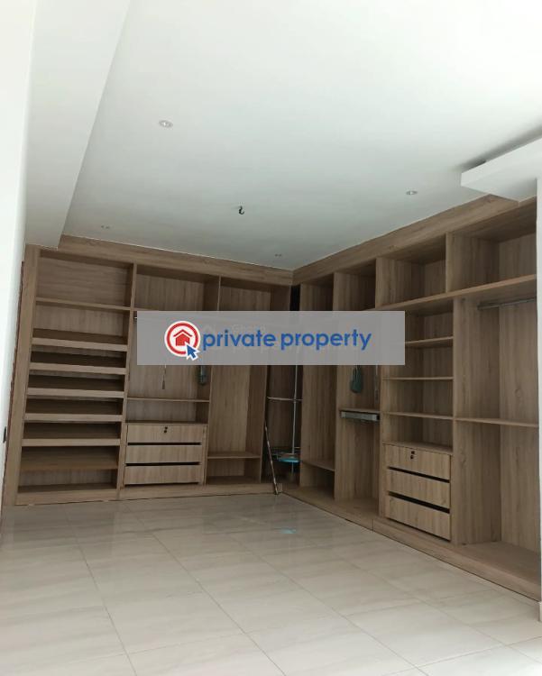 7 bedroom Detached Duplex For Sale &nbsp;trasacco East Legon Accra - 3
