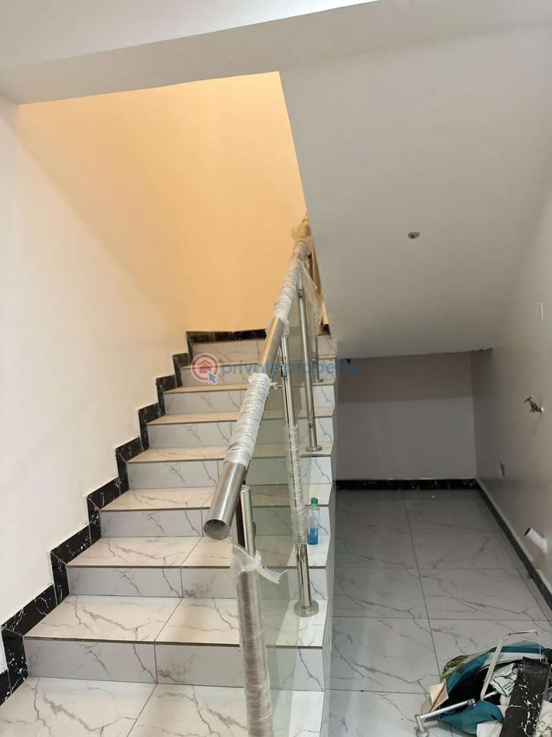 7 bedroom Detached Duplex For Sale East Legon Hills Accra - 2