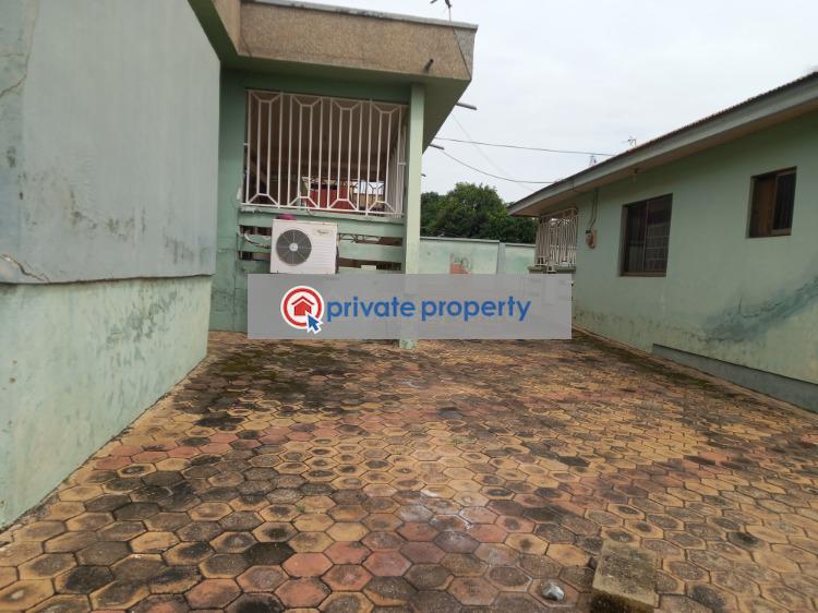 7 bedroom House For Sale &nbsp;buokrom Estate Near Kumasi Airport. Kumasi Metropolitan Ashanti - 7