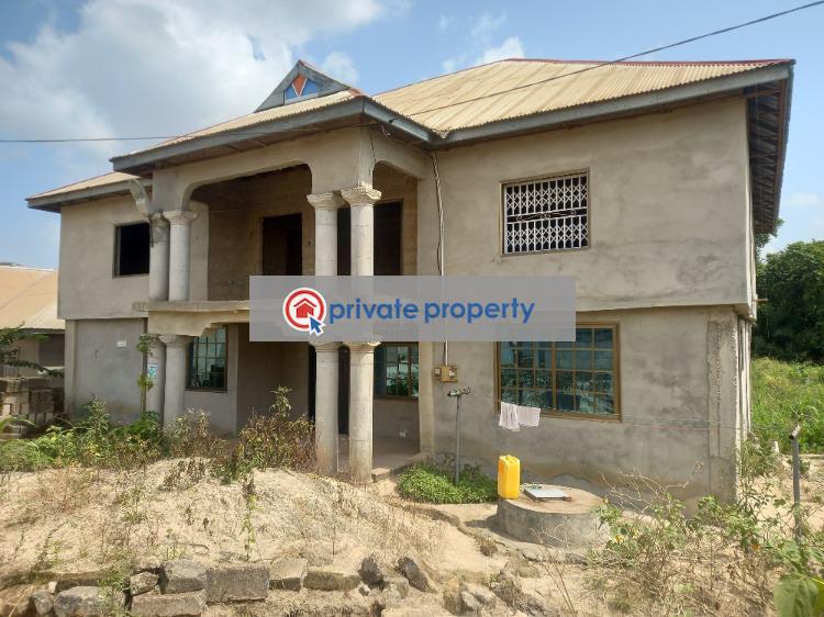 7 bedroom House For Sale &nbsp;mampongteng ( Dumanafo) Kumasi Metropolitan Ashanti - 4