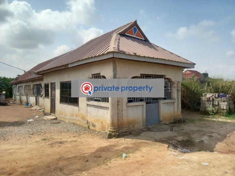 7 bedroom House For Sale &nbsp;mampongteng ( Dumanafo) Kumasi Metropolitan Ashanti - 4