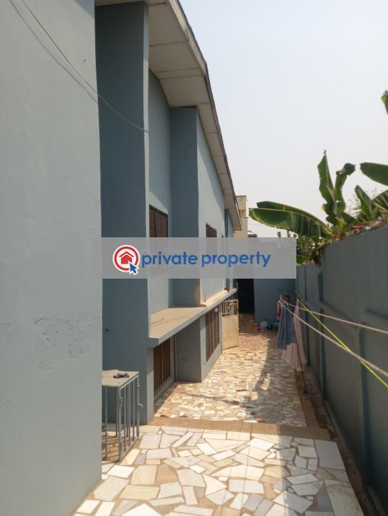 7 bedroom House For Sale &nbsp;abrepo (asubonten) Near Bantama/ Sofoline. Kumasi Metropolitan Ashanti - 7