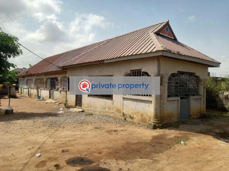 7 bedroom House For Sale &nbsp;mampongteng ( Dumanafo) Kumasi Metropolitan Ashanti - 1