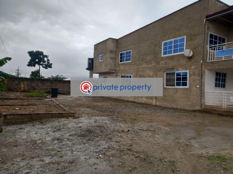 7 bedroom House For Sale kumasi Kenyasi. Near Kumasi Airport. Kumasi