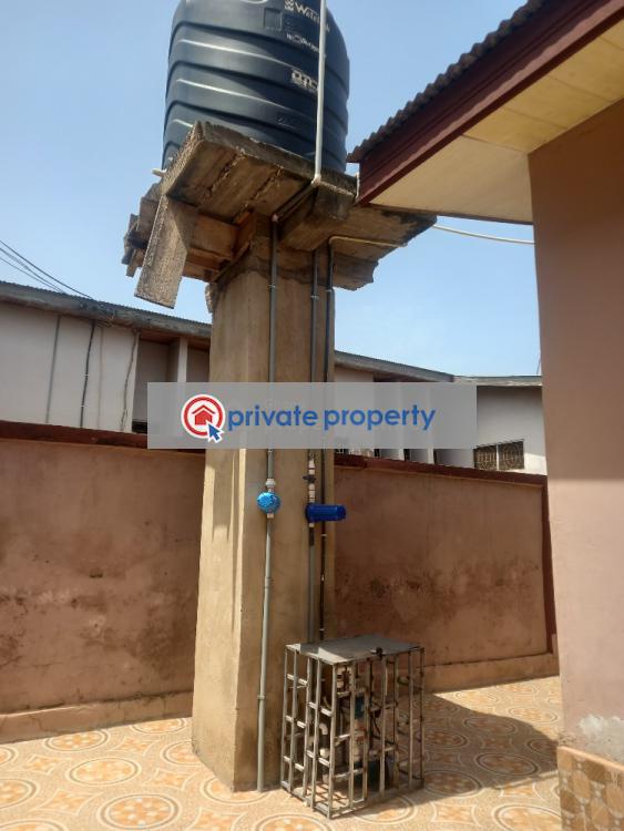7 bedroom House For Sale &nbsp;abuakwa Near Tanoso. Kumasi Metropolitan Ashanti - 10