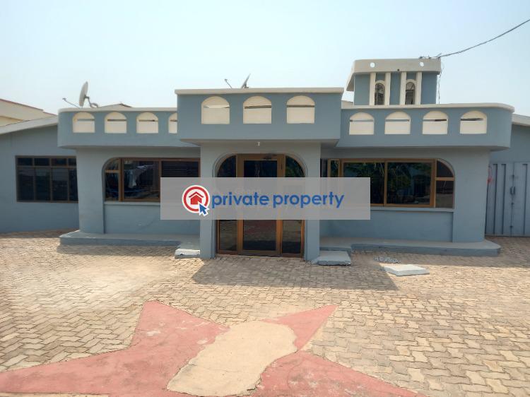 7 bedroom House For Sale &nbsp;abrepo (asubonten) Near Bantama/ Sofoline. Kumasi Metropolitan Ashanti - 3