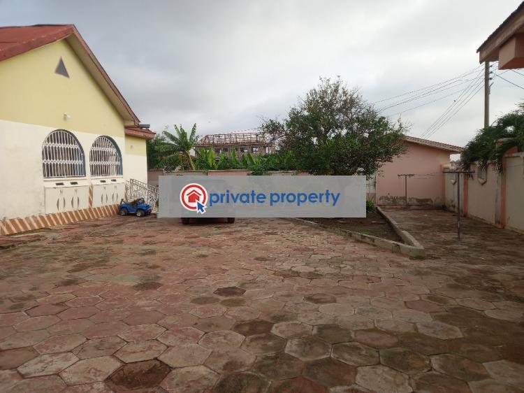 7 bedroom House For Sale &nbsp;dompoase Near Atonsu. Kumasi Metropolitan Ashanti - 9