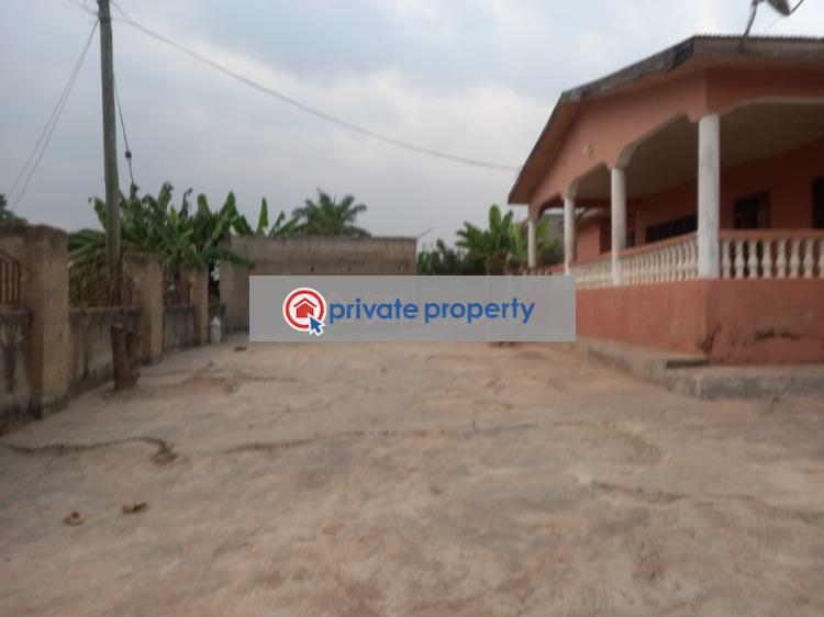 7 bedroom House For Sale &nbsp;feyiase On Atonsu Aputuogya Road. Kumasi Metropolitan Ashanti - 2