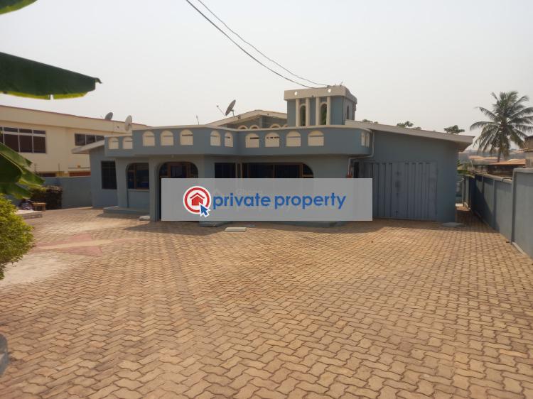 7 bedroom House For Sale &nbsp;abrepo (asubonten) Near Bantama/ Sofoline. Kumasi Metropolitan Ashanti - 9