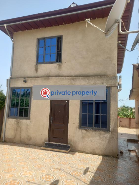 7 bedroom House For Sale &nbsp;abuakwa Near Tanoso. Kumasi Metropolitan Ashanti - 8