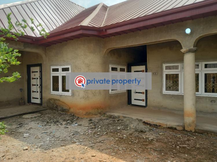 7 bedroom House For Sale &nbsp;aboabo Kese On Ahodwo Daban Road. Kumasi Metropolitan Ashanti - 6