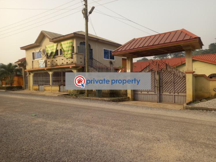 7 bedroom House For Sale &nbsp;owhim Amanfrom On Abrepo Road. Kumasi Metropolitan Ashanti - 1