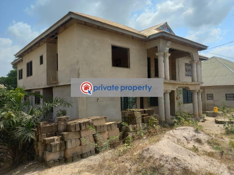 7 bedroom House For Sale &nbsp;mampongteng ( Dumanafo) Kumasi Metropolitan Ashanti - 1