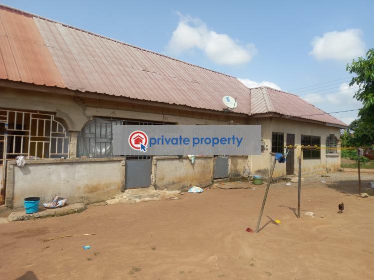 7 bedroom House For Sale &nbsp;mampongteng ( Dumanafo) Kumasi Metropolitan Ashanti - 3